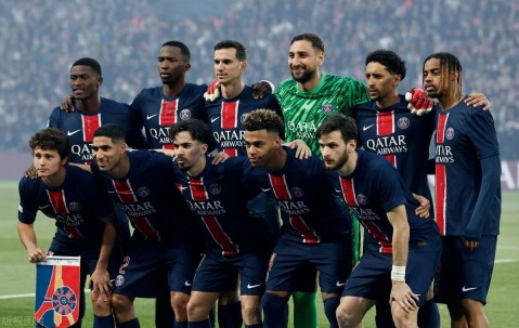 AG官网-埃弗顿横扫热刺，锁定欧冠八强位置！