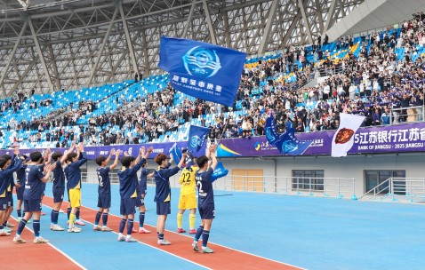 AG live-包含这场比赛将成为球迷们讨论的热门话题，备受瞩目的词条